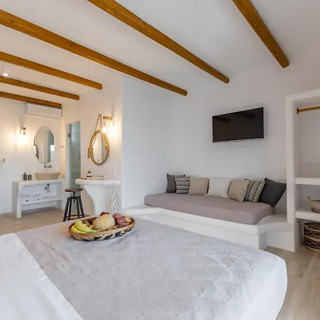 Marine Dream Plaka (Naxos)